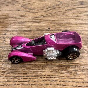 Hot Wheels 1999 Screamin Hauler II Pink Diecast Toy Car 1:64 Scale Collectible
